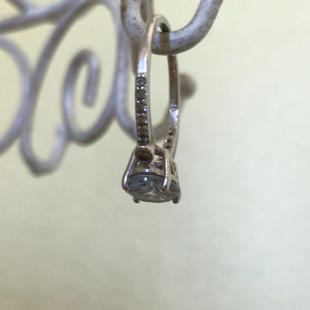 AVON Sterling Silver Created Aquamaring Ring Size - Picture 3 of 7